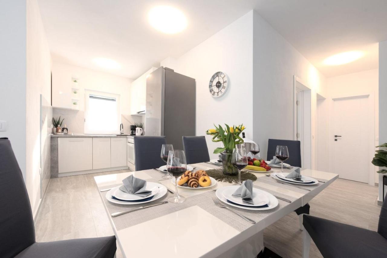 Apartman Marin *